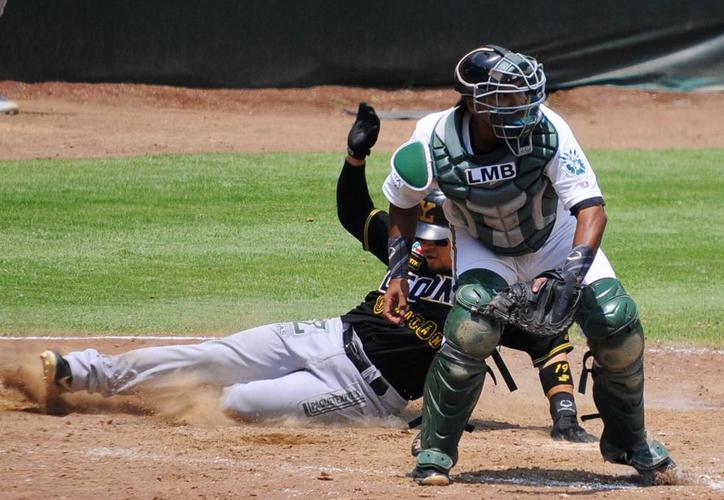 Leones de Yucatán va con todo para asegurar su boleto a la postemporada