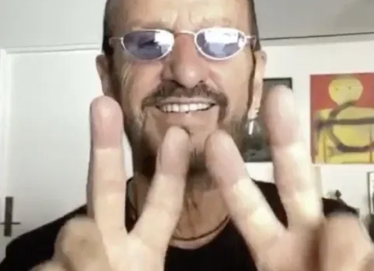 Ringo Starr pospone gira hasta 2021 por coronavirus