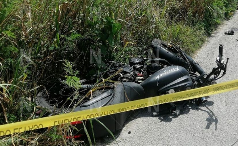 Motociclista choca de frente con camioneta y muere en la Umán-Poxilá