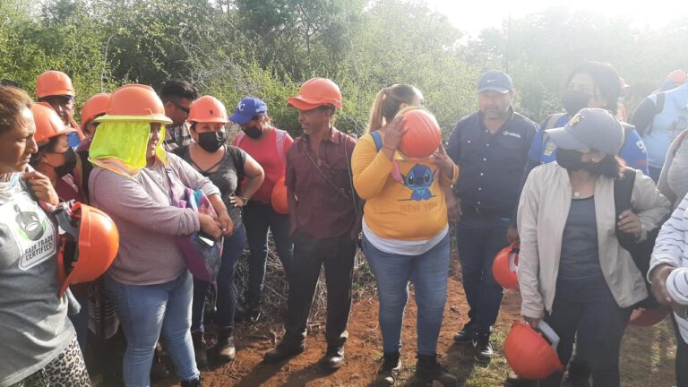 Trabajadores del Tren Maya paran labores por pagos injustos