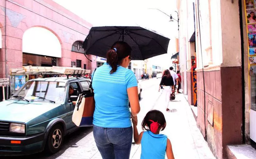 Este jueves se esperan chubascos en amplia zona de Yucatan.