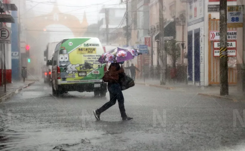 Depresion tropical nueve generaria lluvias en la peninsula.