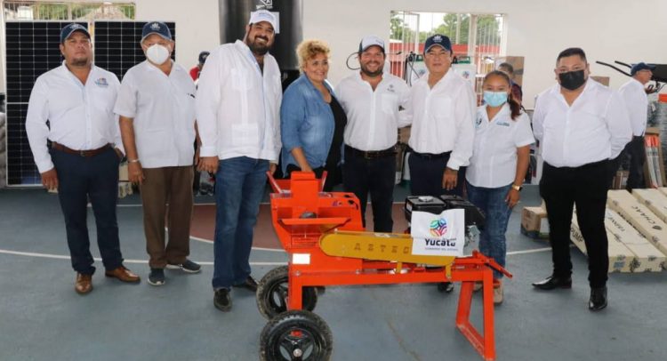 Productores locales reciben fuerte apoyo de parte del Gobernador con el programa peso a peso.