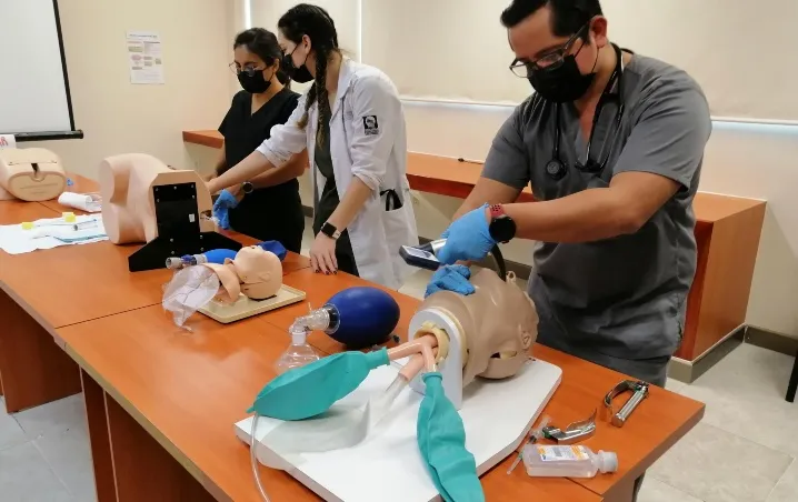 Centro de simulacion formara medicos mas preparados en el HRAEPY.