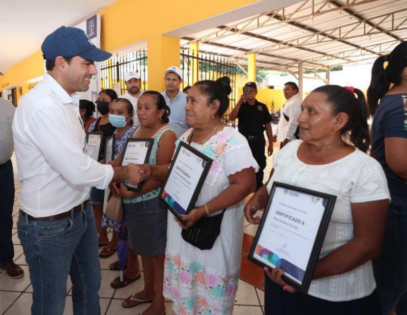 El respaldo del Gobernador Mauricio Vila continua llegando a familias Yucatecas.