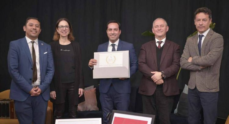 Reconocen al estado con el premio latin america leaders awards.