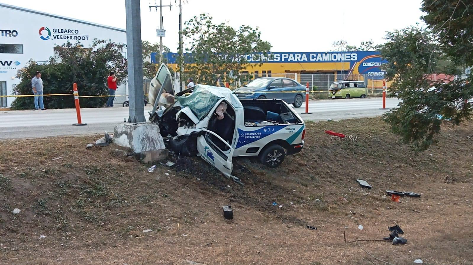 Trágico accidente en el periférico sur de Mérida con saldo de 2 muertos.